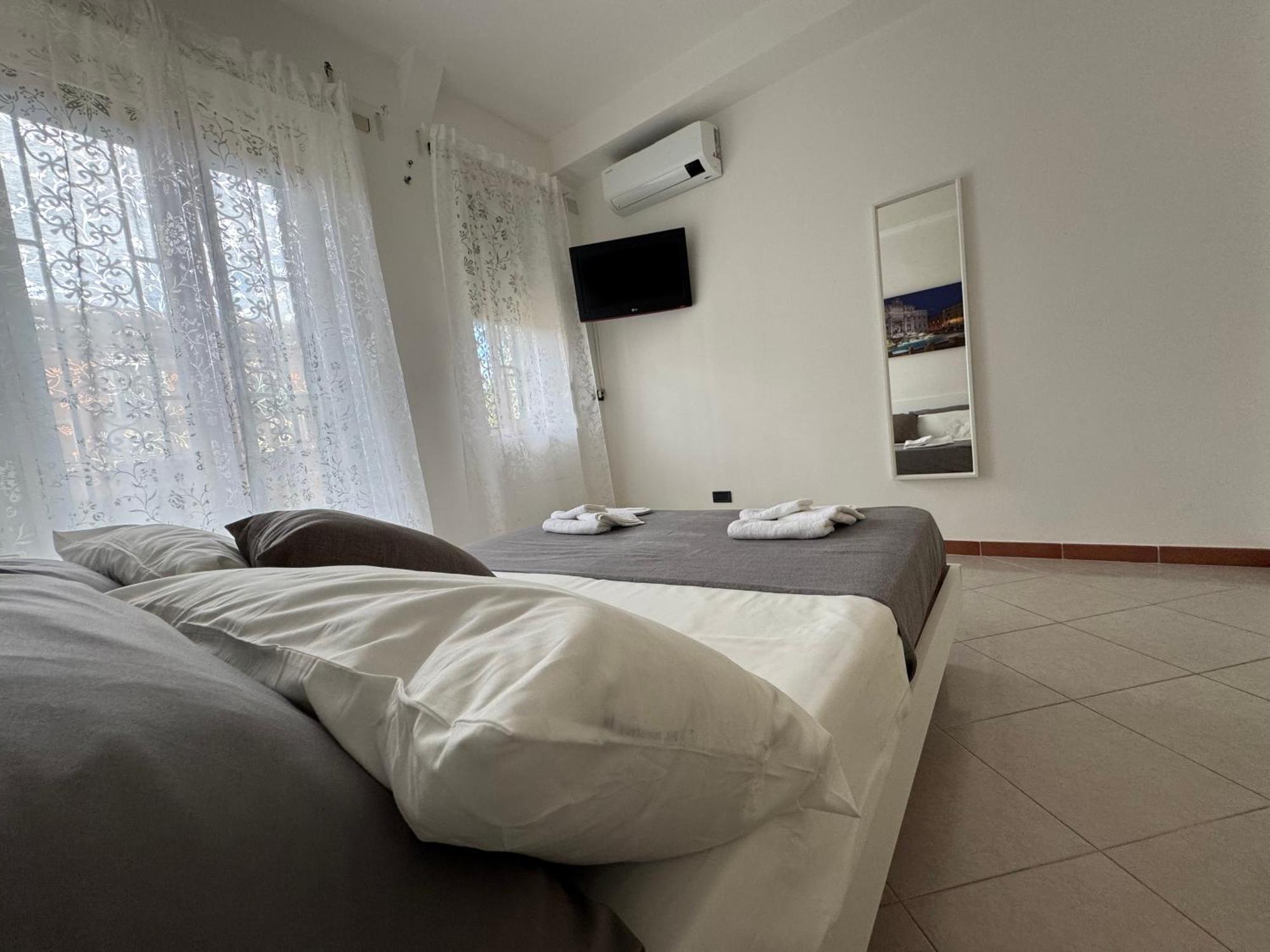 Vacanze Romane Apartment In Roma Ngoại thất bức ảnh